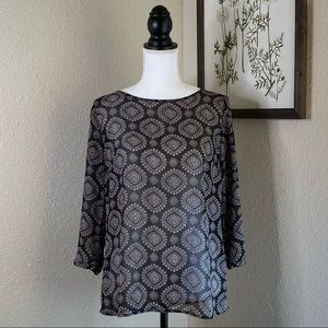 Loft Outlet 💕 Blouse 👚 Small 38” Chest